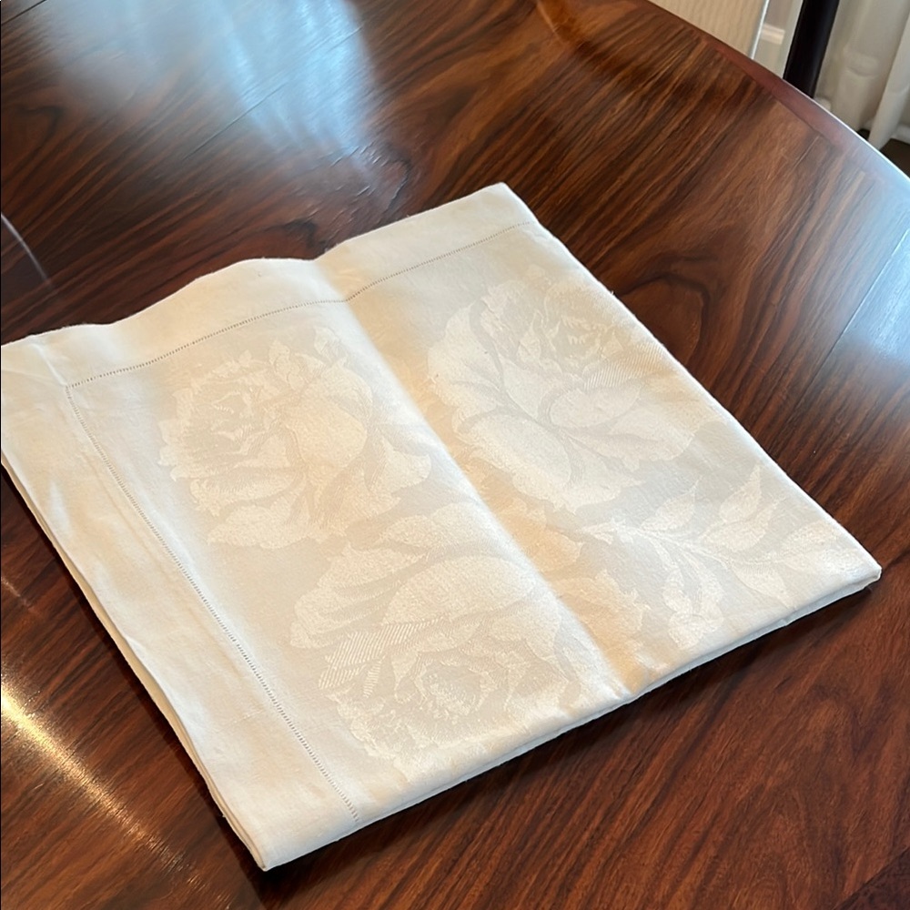 Vintage never used Elegant Cream linen damask Floral Tablecloth
